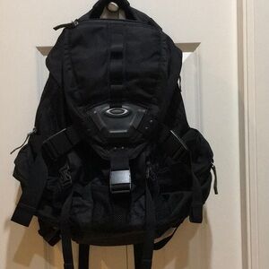 Vintage Oakley icon backpack made in Thailand